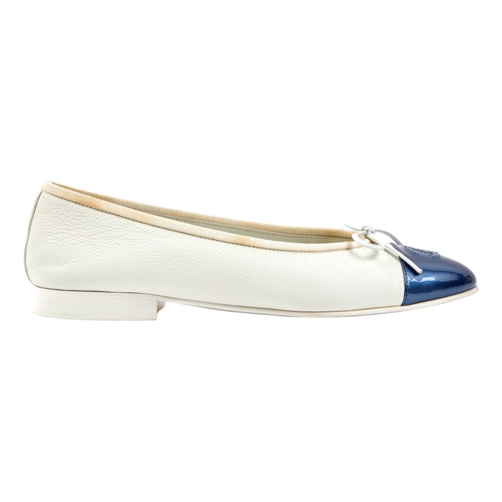Chanel Cambon Leather Ballet Flats